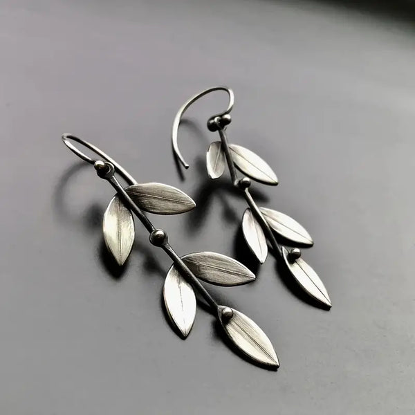 Whimsical Vine Drops